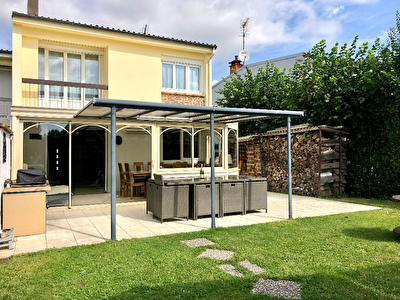Maison Pontoise 5 pieces 118.08 m2