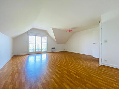 Appartement Pontoise 5 pieces 99.63 m2