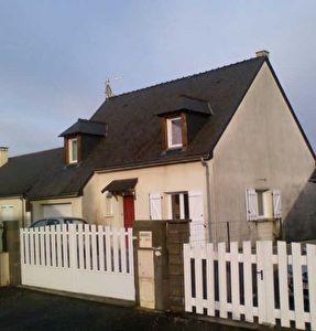 MAISON LE LOUROUX BECONNAIS - 6 pieces - 90 m2
