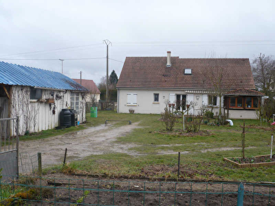 MAISON ST GEORGES SUR CHER - 7 pieces - 140 m2