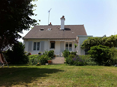 MAISON LA CROIX EN TOURAINE - 6 pieces - 120 m2