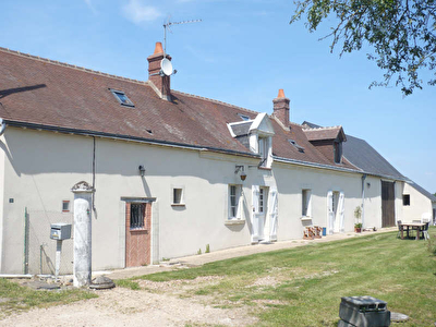 Longere ST OUEN LES VIGNES - 6 pieces - 160 m2