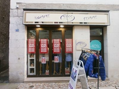 COMMERCIAL AMBOISE - 54 m2