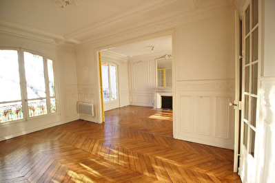 Place de hotel de ville 3/4 P 93m2