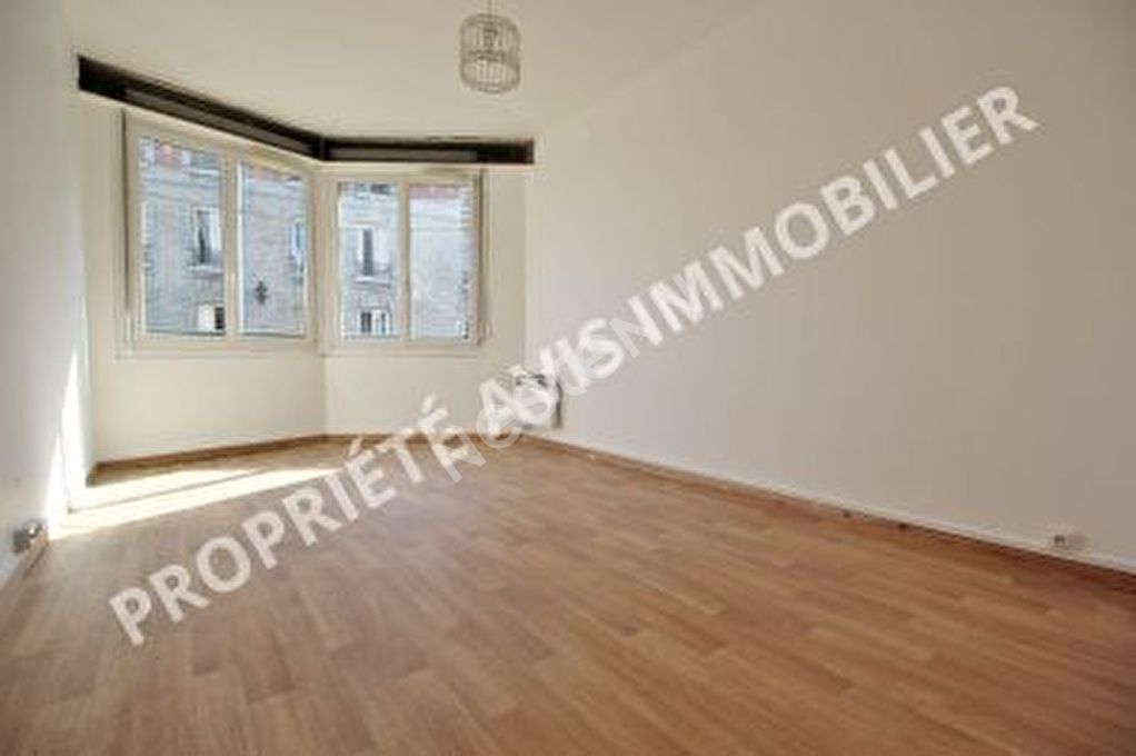 BOIS COLOMBES GARE STUDIO 26M2