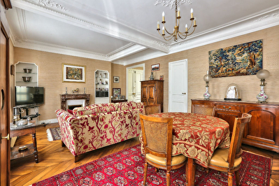 Paris Rue Douai 4 pieces 72 m2