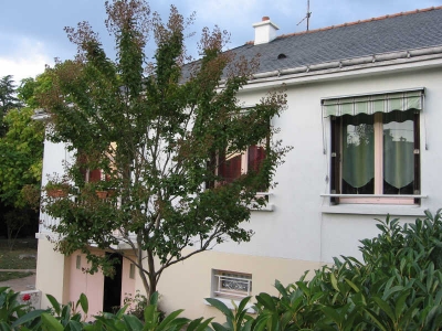 MAISON MONTLOUIS SUR LOIRE - 4 pieces - 82 m2