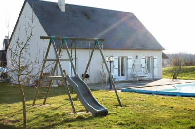 MAISON AZAY SUR CHER - 5 pieces - 118 m2
