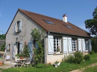 MAISON MONTLOUIS SUR LOIRE - 5 pieces - 140 m2