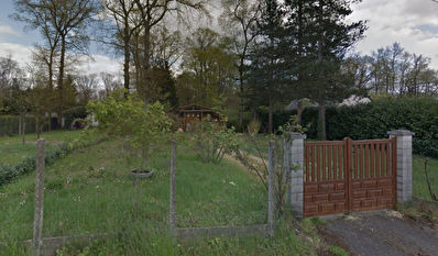 Terrain a batir a de 1985m2 (+ 3500m2 de bois) a MONTLOUIS SUR LOIRE
