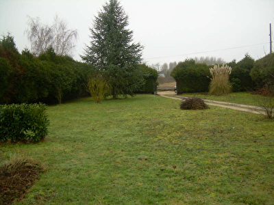 TERRAIN BEAUMONT EN VERON - 850 m2