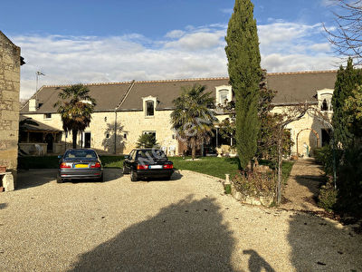 Maison Beaumont En Veron 9 pieces 370 m2