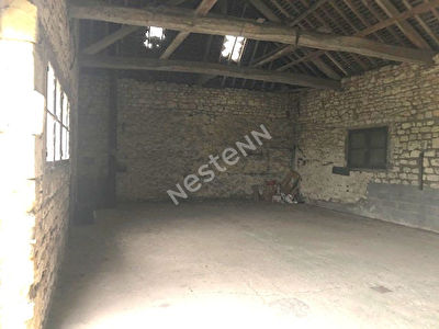 Parking / box Chinon 288 m2