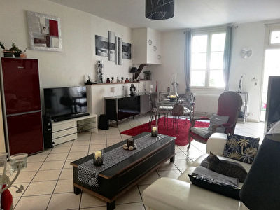 Maison Chinon 4 pieces 100 m2