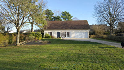 Maison Chinon 6 pieces 187.20 m2