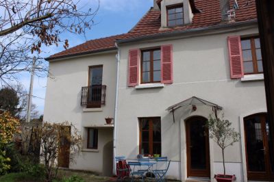 Maison dans le vieux Plessis Bouchard 6 pieces proche ecole proche A115