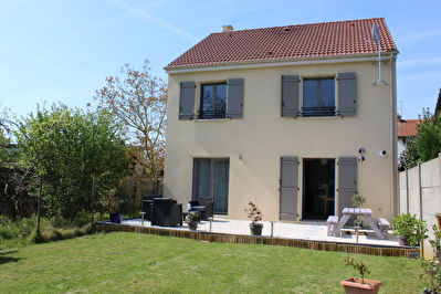 Maison Saint Leu La Foret dans quartier recherche