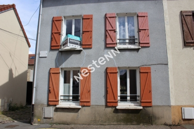 Maison de 4 pieces en plein coeur du Plessis Bouchard