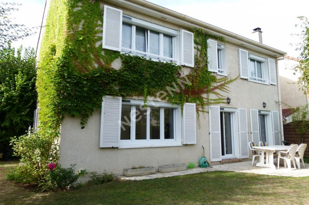 Maison Le Plessis Bouchard 6 Pieces 150 M2