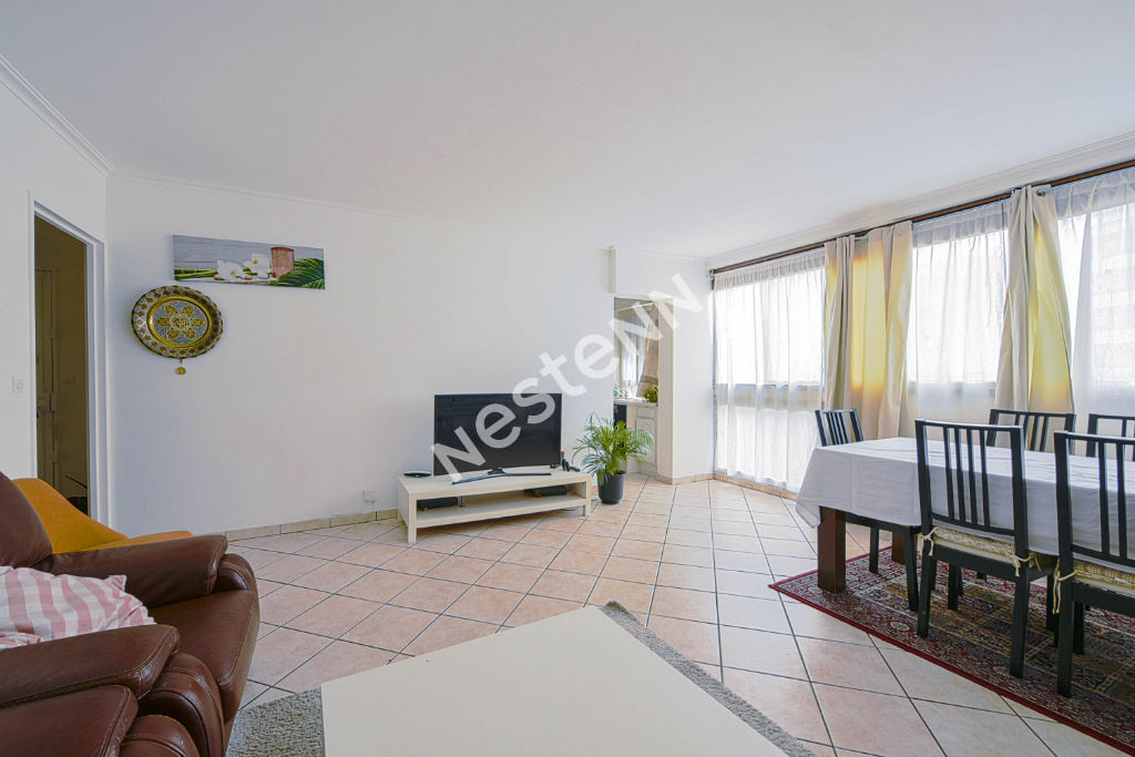photos n°1 Appartement Franconville 4 pièces résidence proche du centre ville avec ascenseur