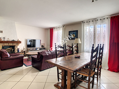 Maison Franconville 5 pieces 106 m2 quartier des Noyers Saint-Edme