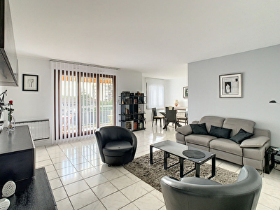 Appartement Franconville 4 pieces 90.35 m2 centre-ville, proches ecoles, commerces, gare et axes autoroutiers