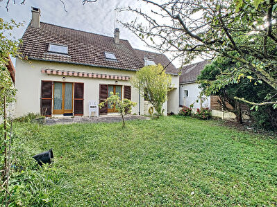 Montigny Les Cormeilles, maison familiale de 5 pieces de 110m2