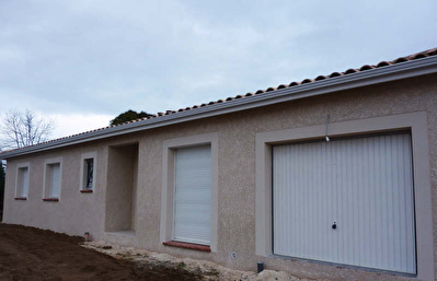 MAISON LAVERNOSE LACASSE - 4 pieces - 85 m2
