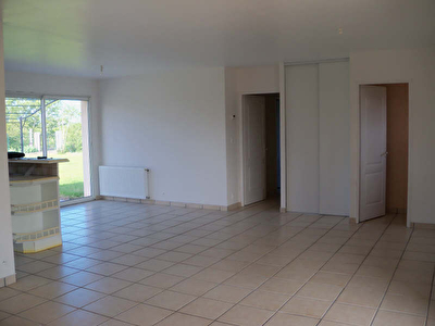 MAISON SAVERDUN - 4 pieces - 110 m2