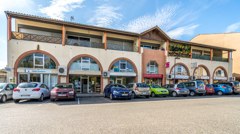 Local Commercial De 83m2 A Louer A Muret Ref G584