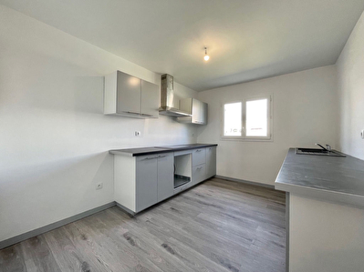 SAINT LYS - A VENDRE - MAISON T5 avec garage