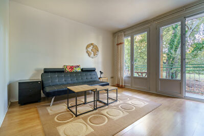 A LOUER - TOULOUSE quartier JOLIMONT - Appartement T3 meuble de 69 m2 avec parking - G1041