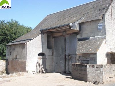 GRANGE BERTHENAY - 1 piece - 220 m2