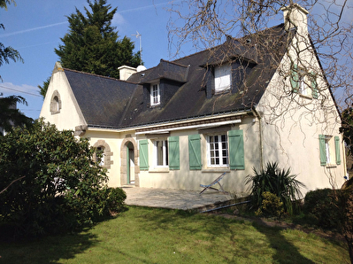 Maison Leguerno 8 pieces 150 m2