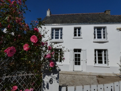 BILLIERS Centre bourg et plages a 1.5km!