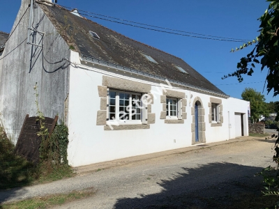 Maison Ambon proche bourg
