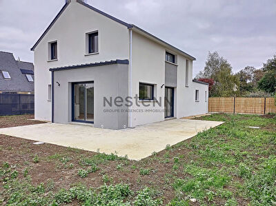 Maison neuve - SURZUR