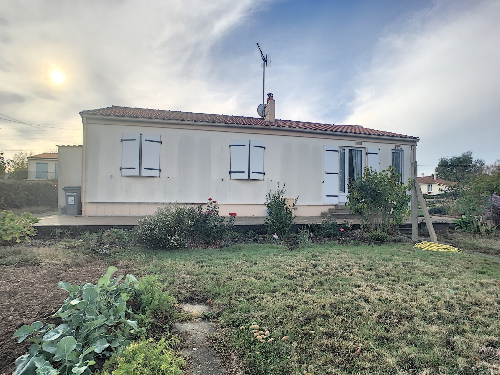 Maison De 92 M2 Au Centre De Belleville Sur Vie