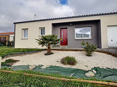 A vendre : maison de plain-pied a Aubigny Les Clouzeaux de 82m2