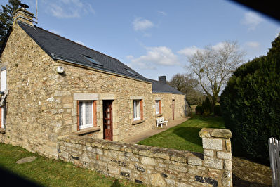 Longere Questembert , 2 chambres , Non mitoyenne
