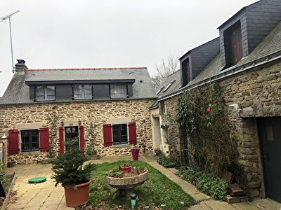 Maison pierres proche Rochefort en Terre