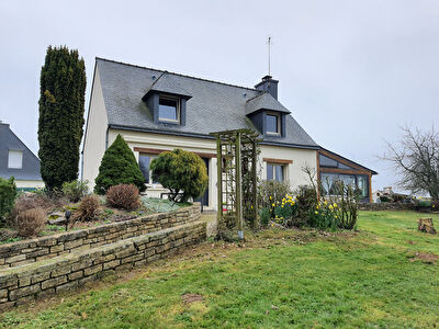 En exclusivite maison neo bretonne de 140m2 sur sous sol complet en campagne de Peaule