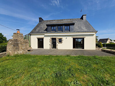 Maison neo-bretonne de 160m2 proche de tout les commerces a Questembert