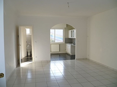 A LOUER APPARTEMENT PESSAC proche centre