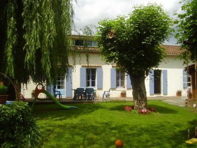 MAISON LEOGNAN - 6 pieces - 130 m2