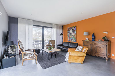 Maison Contemporaine 4 chambres avec piscine a vendre a Gradignan Mandavit