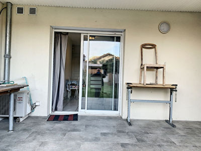 Studio meuble a louer Bordeaux proche CHU rue Privat