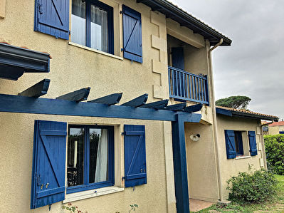 Secteur PACARIS, Maison 6 pieces d'environ 135 m2 sur une parcelle de 362 m2