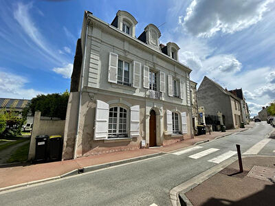 A vendre 10 min gare SNCF Angers - Belle angevine 175 m2 - 5 chambres