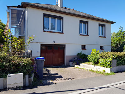 Maison A LOUER - 2 chambres 65 m2, OLIVET, secteur Orbelliere.
